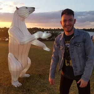 Meet your Posher, Travis